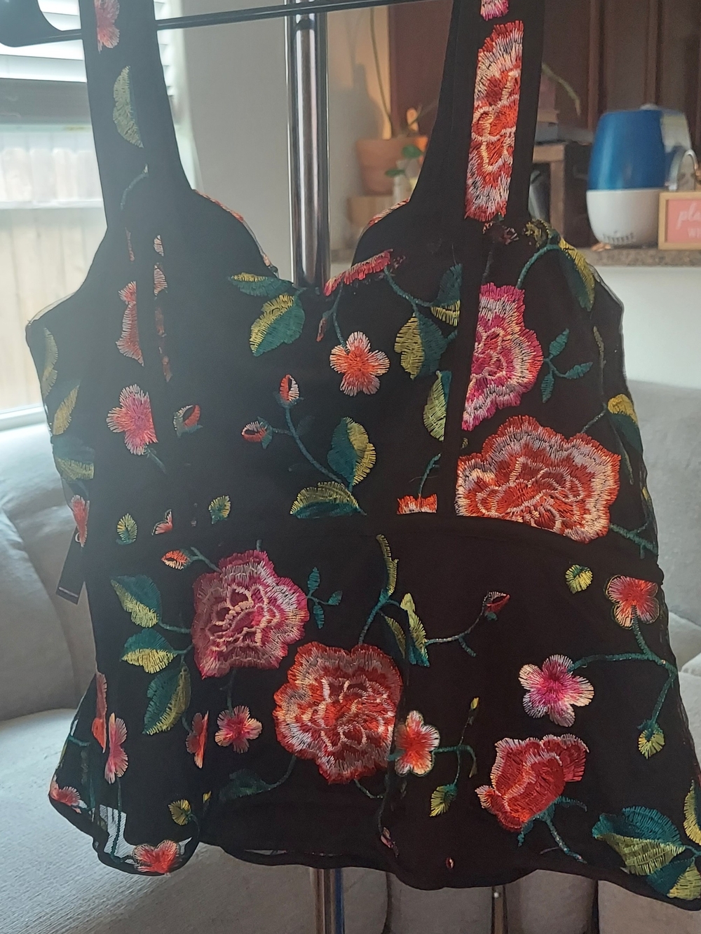 New York & Company Black Floral Embroidered Tank Top - Picture 3 of 3